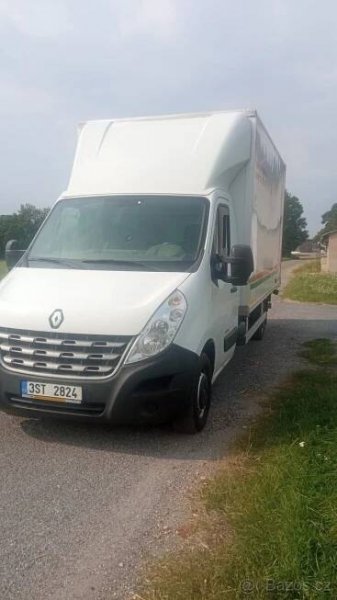 Master 3 s hydraulickým čelem a bočními dveřmi