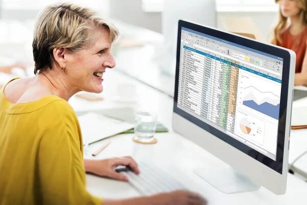 Benchmarking v marketingu
