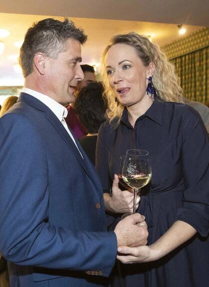 Bez Vondráčkové slízla smetánku! Krásná Antalová nejobletovanější ženou premiéry