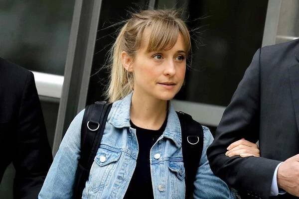 Actress Allison Mack at Federal Court, New York, USA - 24 Apr 2018