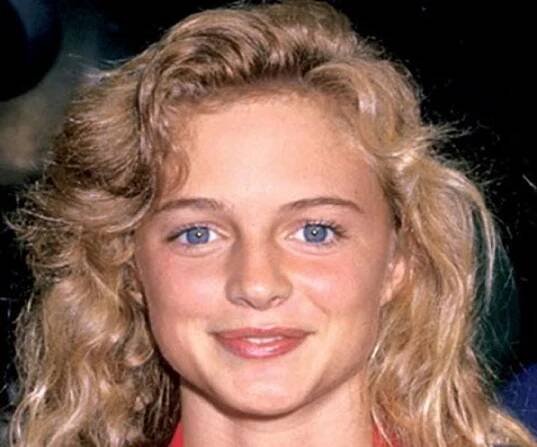 Heather Graham Biography - Facts, Childhood, Family Life & Achievements