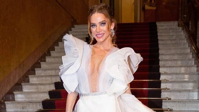 Andrea Verešová ozdobou Česko-Slovenského plesu: Šaty měla hotové za tři týdny, dcera Vanessa zatím sbírala medaile