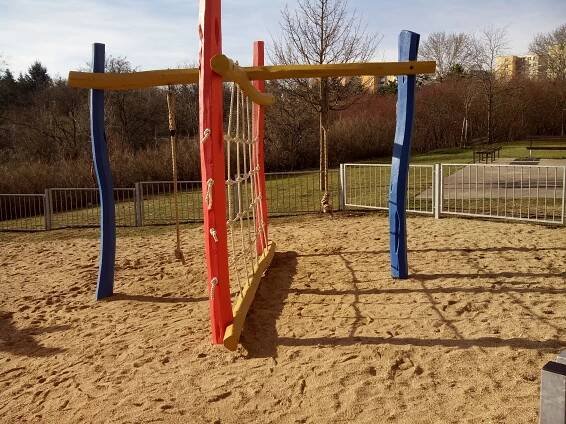 Fotografie - Souhrady detske hriste - 17.03.2019