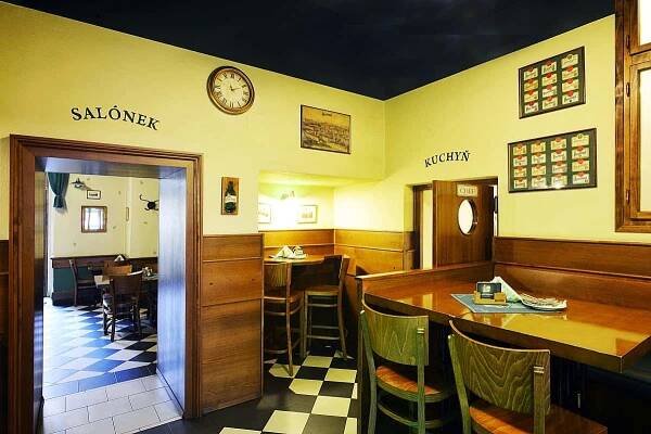 Plzeňská restaurace U Sedlerů │Praha, Karlovo náměstí