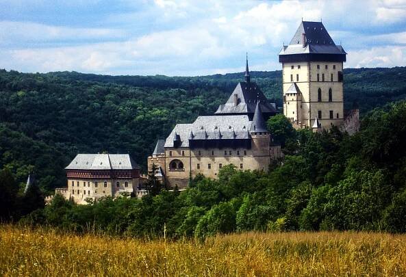 Excursion en groupe au château fort de Karlštejn