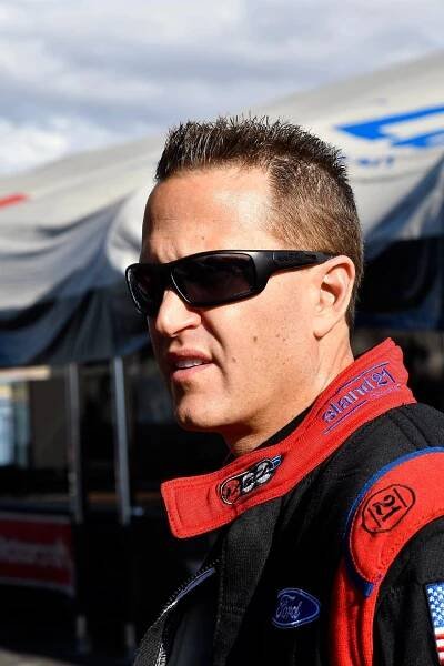 Funny Car owner-driver Bob Tasca wants to spread the word that Ford needs technicians. (Photo by Ron Lewis) 
