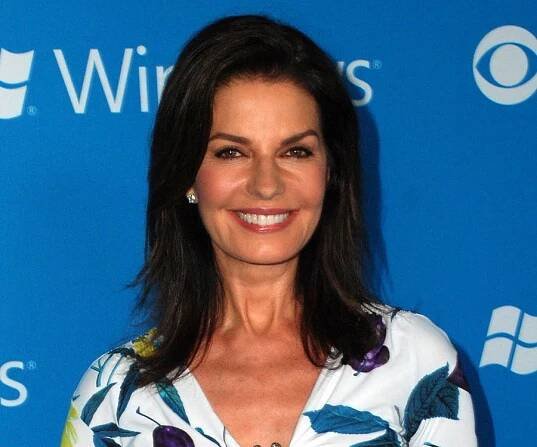 Sela Ward Biography - Facts, Childhood, Family Life & Achievements