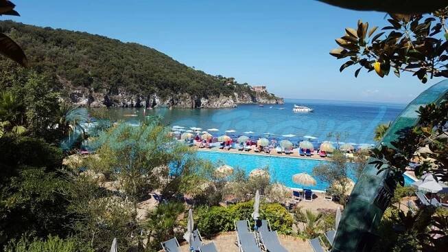 beach-negombo-park-ischia