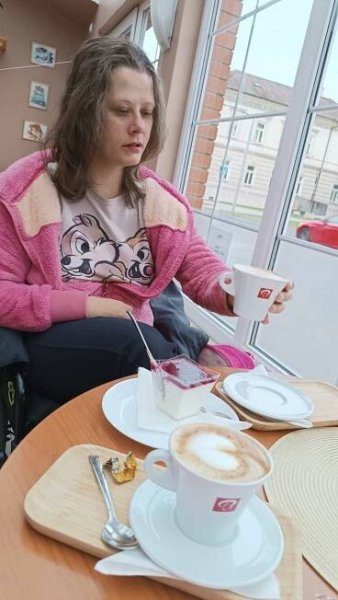 Auto pro nechodící Elišku | Donio