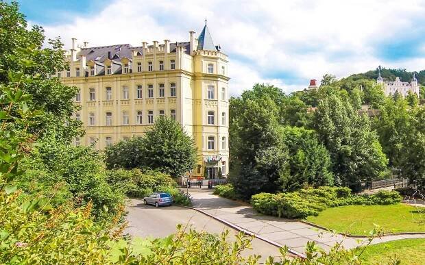 Travelking.cz: Karlovy Vary v Pavlov Spa Hotelu s... - Skrz.cz