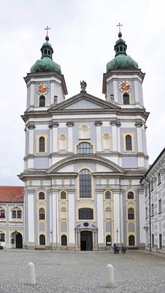 Waldsassen - Klášter cisterciáků a bazilika Nanebevzetí Panny Marie | Via Dientzenhofer