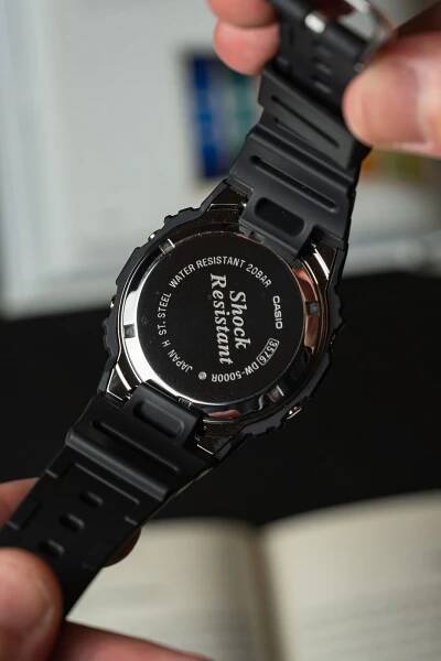 Casio G-Shock DW-5000R-1AER