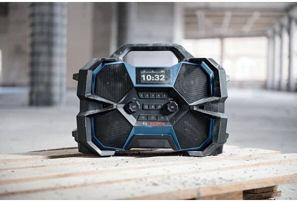Aku rádio Bosch GPB 18VH-6 SRC Professional : B-eshop.cz