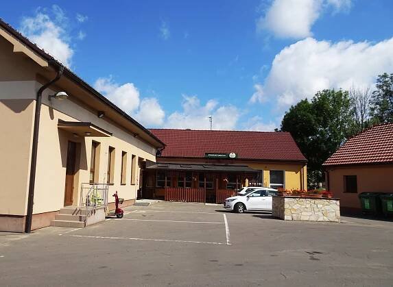 Soubor:Suchá Loz, restaurace.jpg – Wikipedie