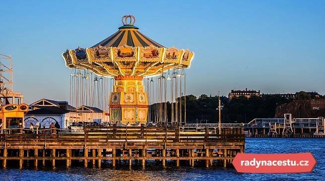 Gröna Lund Tivoli skýtá mnohé atrakce