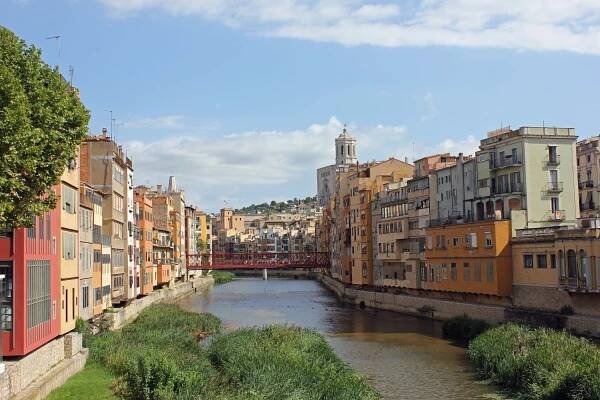 Girona a must see if you are staying in Sant Feliu de Guiuxols… – explorecostabrava