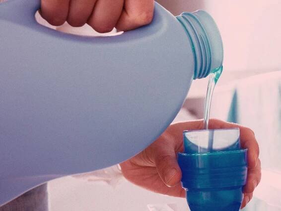 How to Tell If You're Allergic to Your Laundry Detergent