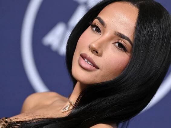 Becky G rules the 2025 AMAs in a bold curve-hugging mini dress