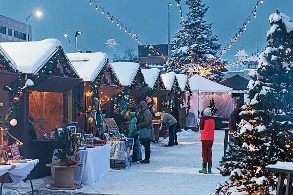 2023 Holiday Market – 49th State Brewing