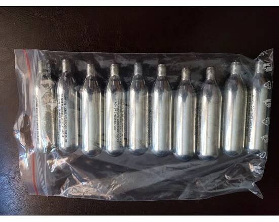 Bombičky 10 pack CO2 závit