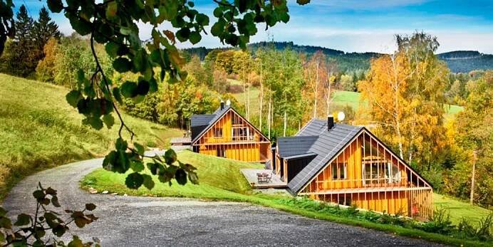 sumava_chalupy_pohled_2.jpg