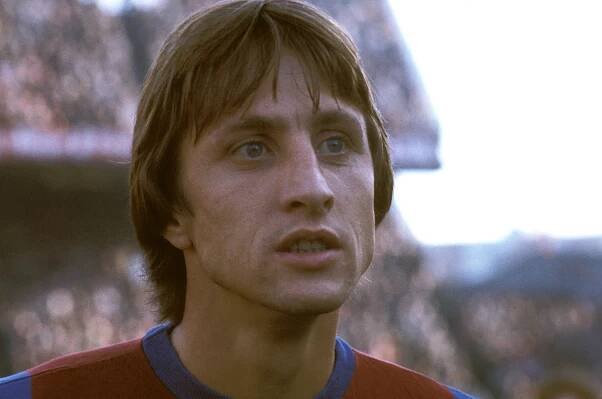 Johan Cruyff: Barcelona and Holland legend dies aged 68