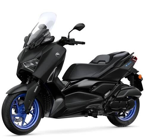Yamaha XMAX 125 Tech MAX+ · 3letá záruka (NOVÁ, 2025), 162.990 Kč