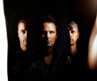 Muse vydávají nové album, v květnu ho přivezou do Prahy