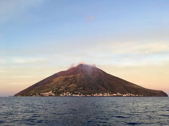 Nejznámější sopky v Evropě: Etna, Vesuv, Stromboli, Vulcano, Eyjafjallajökull ... 5