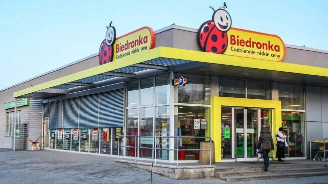 Polský řetězec Biedronka náhle mění plány. Svůj slib nedodrží