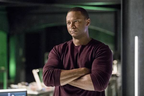 Arrow - Co za námi zůstává - Z filmu - David Ramsey