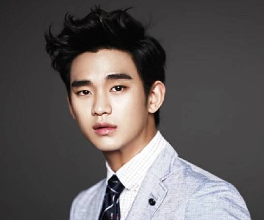 Kim Soo-hyun Biography - Facts, Childhood, Family & Achievements of South Korean Actor