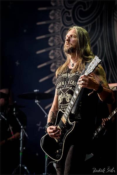 Čtvrteční program a atmosféra Masters of Rock ve fotogalerii | Spark Rock Magazine
