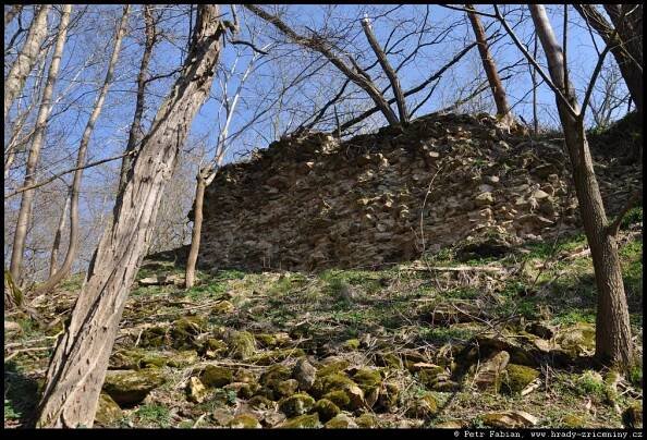 Kácov – Starý hrad – fotografie / hrady-zriceniny.cz