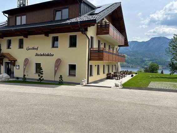 Gasthof Steinbichler - NEJLEPŠÍ CENY ubytování ve městě Nussdorf Am Attersee