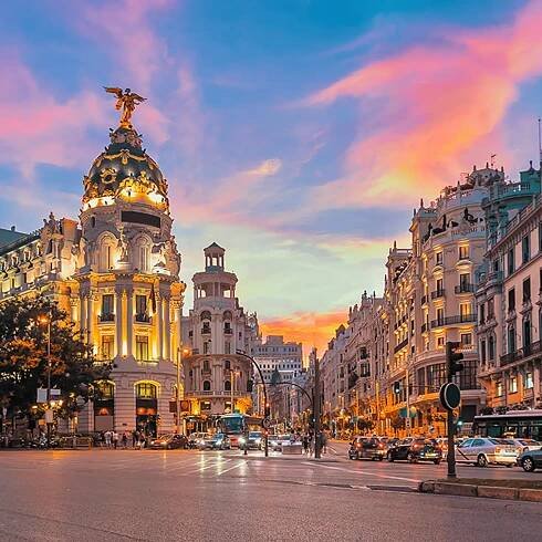 Your guide for the best ways to get around Madrid