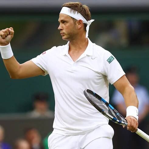Top tennis tips with Marcus Willis