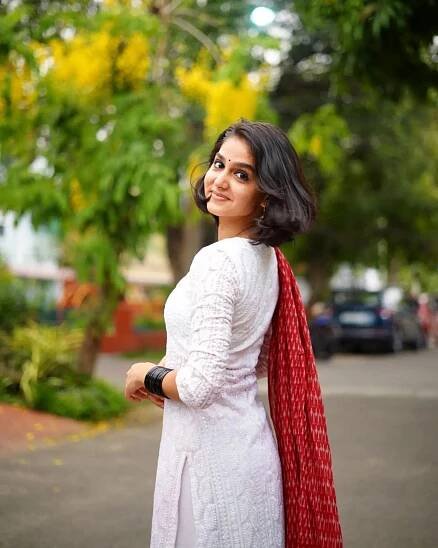 Anaswara Rajan: 21 Beautiful Photos That Celebrate Their Life and Career 34