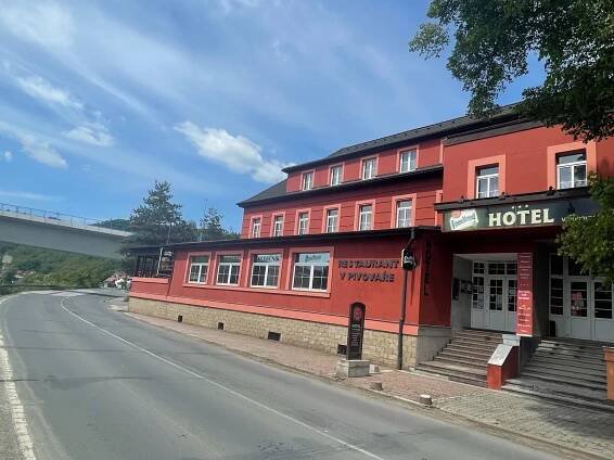 Budova, kde se hotel nachází
