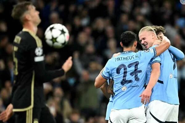 FOTBAL ONLINE: Sparta jde v Lize mistrů do boje s Manchesterem City v útoku s Olatunjim