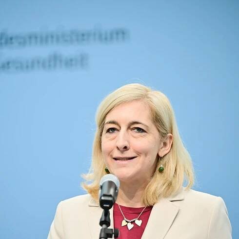 Nina Warken (CDU), Bundesministerin für Gesundheit