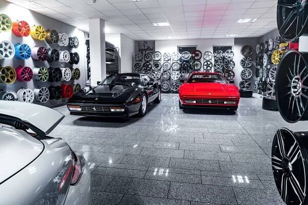 ANOND PERFORMANCE - prodej luxusních a supersportovních vozů 