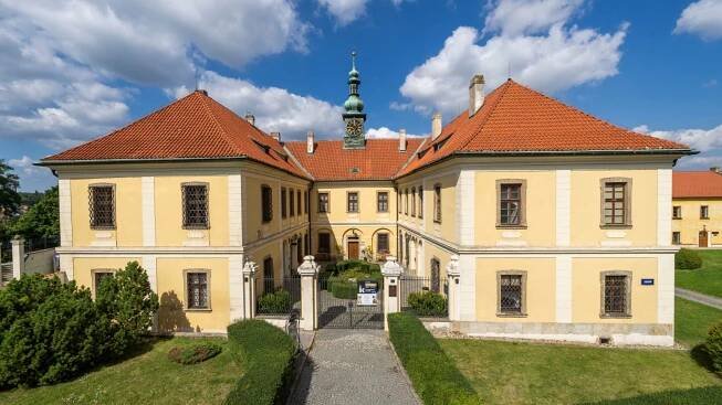 Kladenský zámek