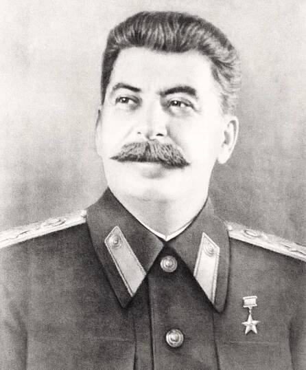 Víkendář: Nám jeden Stalin stačil