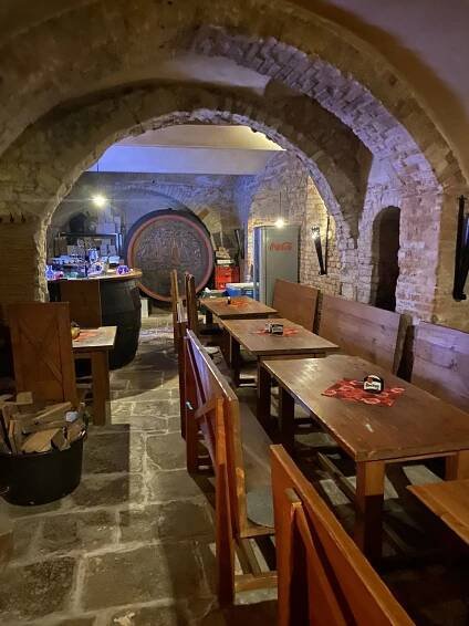 Restaurace Vinný Dvůr 
