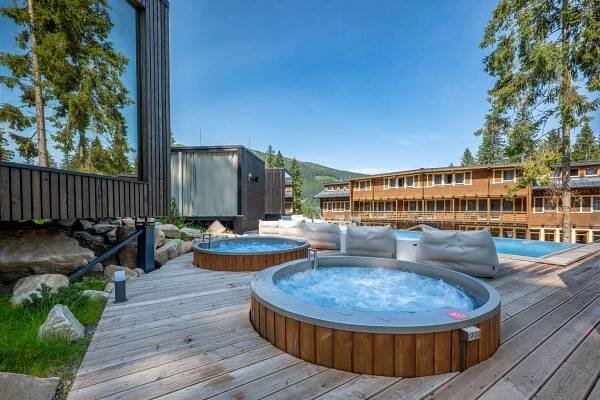 Wellness uprostřed lesa v Jasné | Hotel Björnson