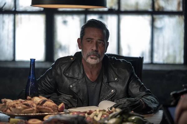 Jeffrey Dean Morgan as Negan in "The Walking Dead: Dead City." 