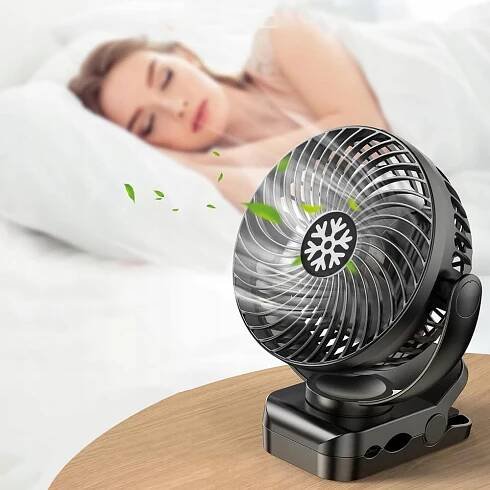 STOLNÍ VENTILÁTOR ČERNÝ S USB KLIPEM, TICHÝ, BEZDRÁTOVÝ + DÁLKOVÉ OVLÁDÁNÍ Váha výrobku včetně jednotkového obalu 0.39 kg