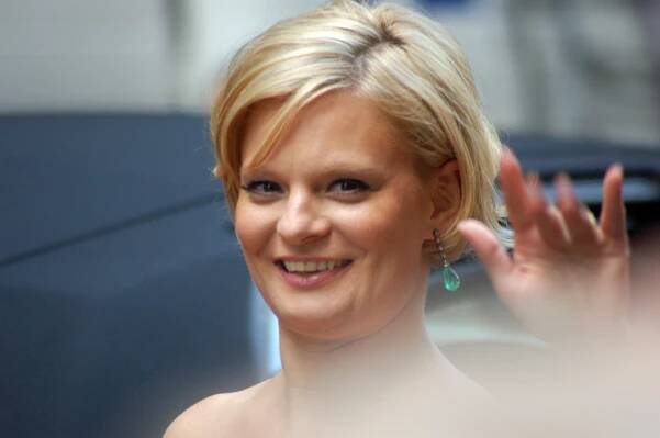 Soubor:Martha Plimpton 2009.jpg – Wikipedie