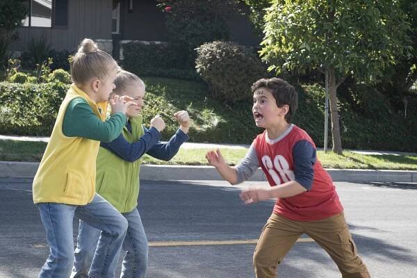 Single Parents - That Elusive Zazz - Z filmu - Ella Allan, Mia Allan, Tyler Wladis